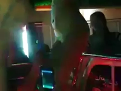 جوردي يدمر علانية كس ...
