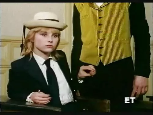 زوجته الروسية جائعة  ...