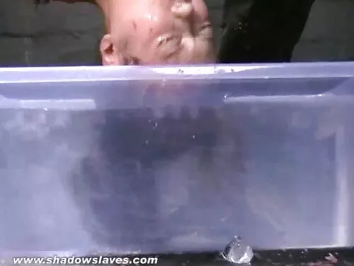 إنه مجرد احدث افلام  ...