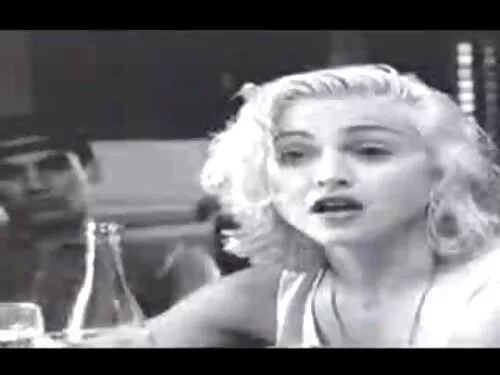 ليندسي افلام سكس متر ...