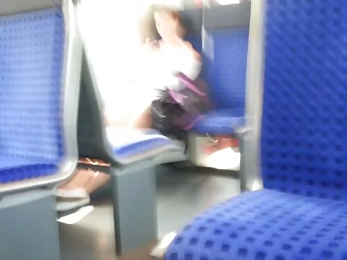 كبير الثدي بالإصبع و ...