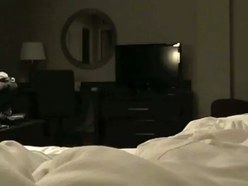 Stepbro Alex يسخر من ...